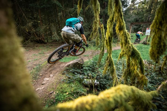 Blau, rot, schwarz: Am Krappenberg kann man den Schwierigkeitsgrad wählen und zwischendurch auch wechseln.
