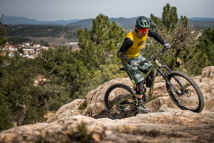 Für Propain muss ein gutes Enduro nicht nur im Downhill, sondern auch im Uphill überzeugen.