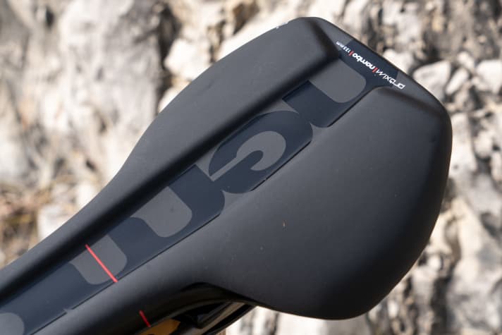 The Nembo has a flat rear end to provide the rider with plenty of contact surface
