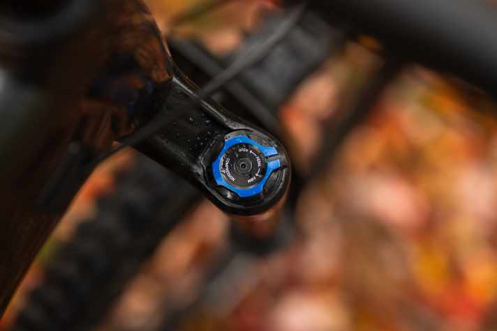 Simple adjustment logic: The Isolator RC offers three compression stages: Open, Pedal and Firm.