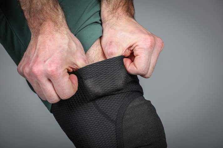 Tightening is a little tight, but then the Covert sits very securely