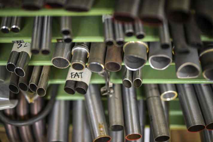 Tous les aciers ne sont pas identiques. Les tubes d'un cadre de vélo peuvent varier en termes d'alliage et d'épaisseur de paroi.