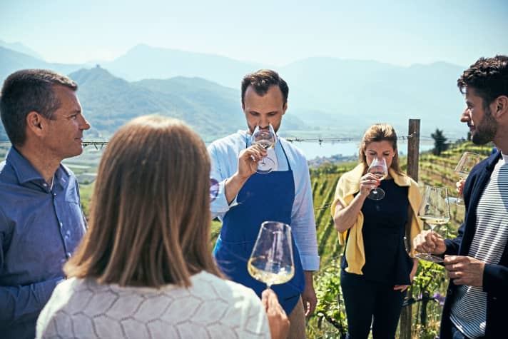 Eine Weinverkostung sollte man sich nicht entgehen lassen.
