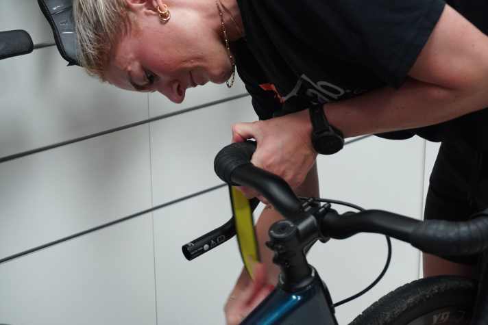 Dann kam der Lenker, an den Uli das SQlab Gravellenkerwand gewickelt hat.