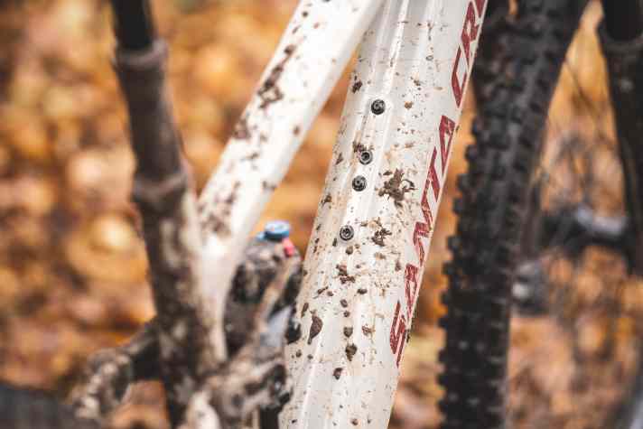 The carbon frame of the Santa Cruz Vala has space for a bottle cage or a range extender.