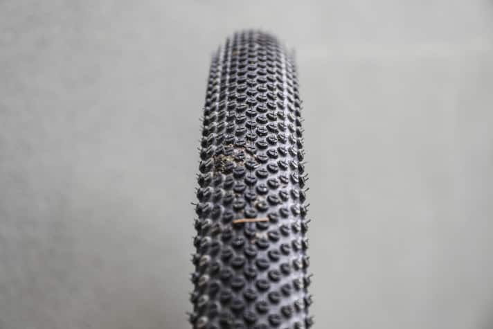 Der G-One 57 mit den etwas größeren Stollen bietet noch mehr Komfort und Fahrsicherheit bei weiterhin exzellentem Rollen.