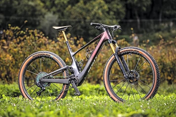 Scott Lumen // 6999 to 15,999 euros // Weight: from 15.5 kilograms (manufacturer's specification) // 29 inch // 130 mm // Availability: as of now