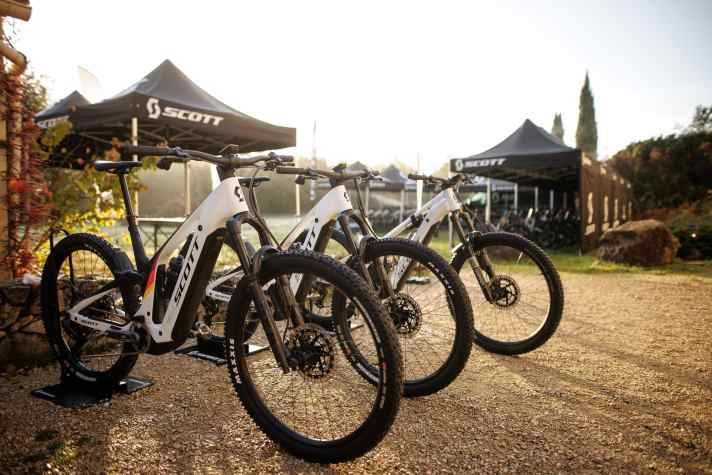 With a wide range of applications, the Scott Patron 900 is aimed at a large target group.