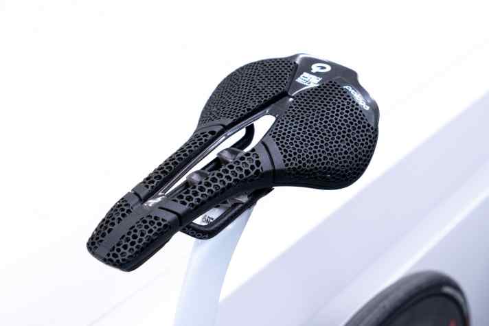 Scratch M5 PAS saddle