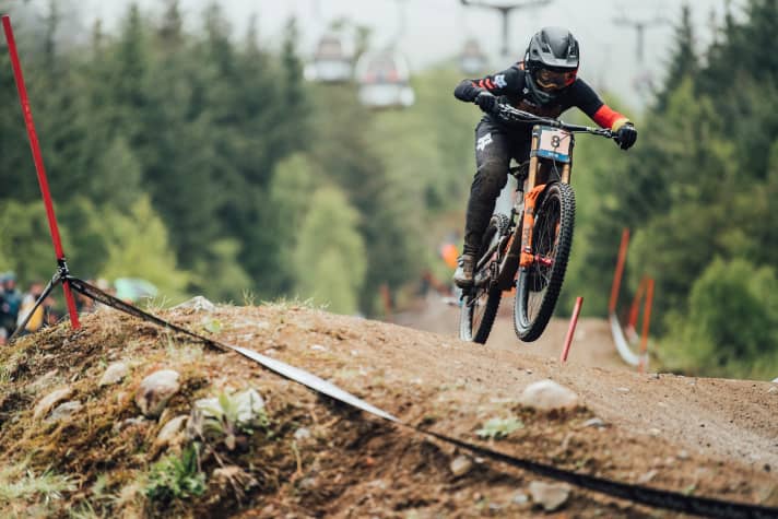 Nina auf ihrer Lieblings-Worldcup-Strecke in Fort William (2022).