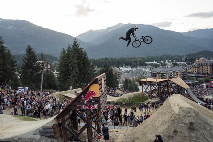 Will we soon see the women twirling around the course like this? The picture shows Dawid Godziek.