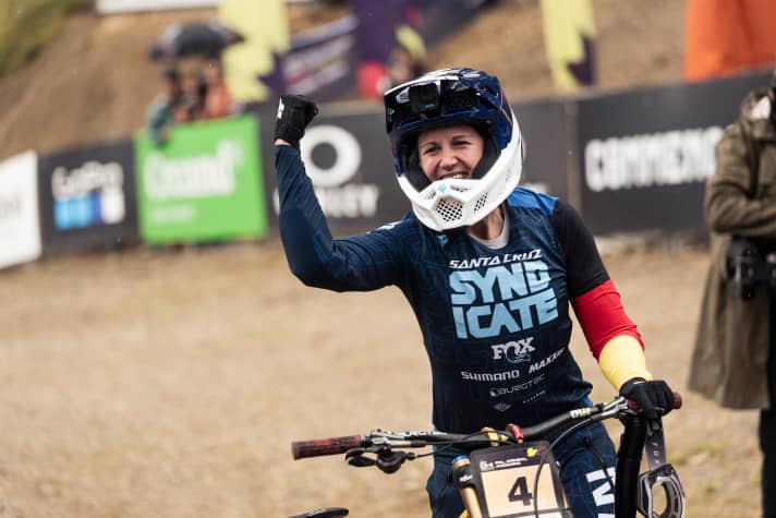 Nina Hoffmann, World Cup racer