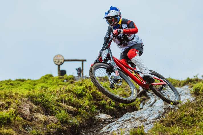 YouTube star Matt Jones ticks off all the tests of courage in gravity sports. Unfortunately, the tyre burst during his final run.
