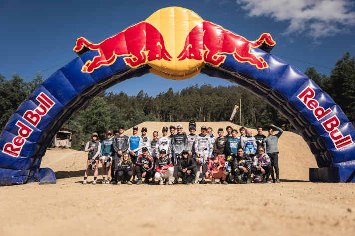 Die Mutigsten unter den Mutigen. Und die Schnellsten unter den Schnellsten. Hardline-Starterfeld 2026.