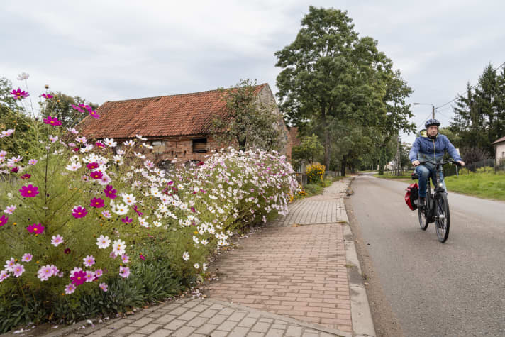 The villages in Masuria often consist of only a few, sometimes abandoned houses.