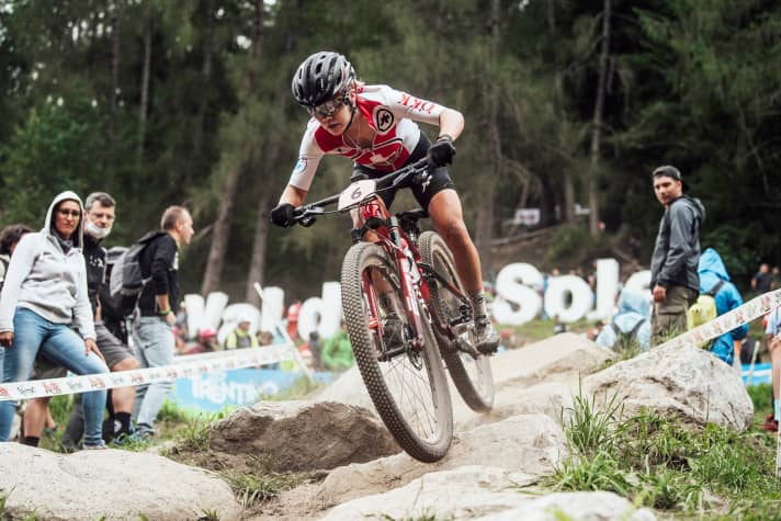Die Schweizerin Sina Frei wurde bei Olympia in Tokio Zweite im Cross Country. Auch, weil sie fahrtechnisch zu den Stärksten im Worldcup-Zirkus zählt.