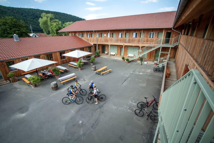 Newly built and just opened: the Bike Lodge Spessart in Lohr.