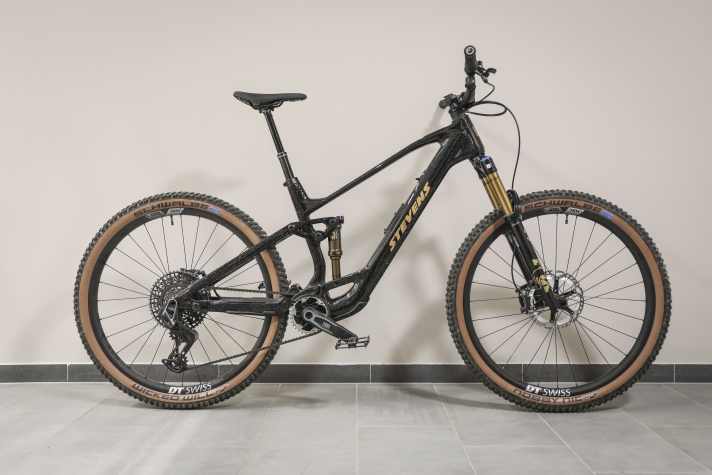 Stevens E-Maverick AM 9.4.3: TQ HPR 60 // 360 Wh // 29 Zoll // 140/140 mm // 9499 Euro.