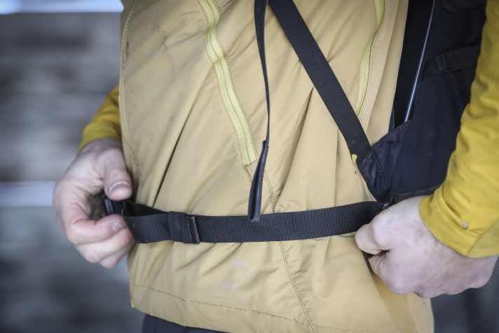 Although there is a hip belt on the MTB 14, Tatonka has dispensed with hip fins for better support on the descent.