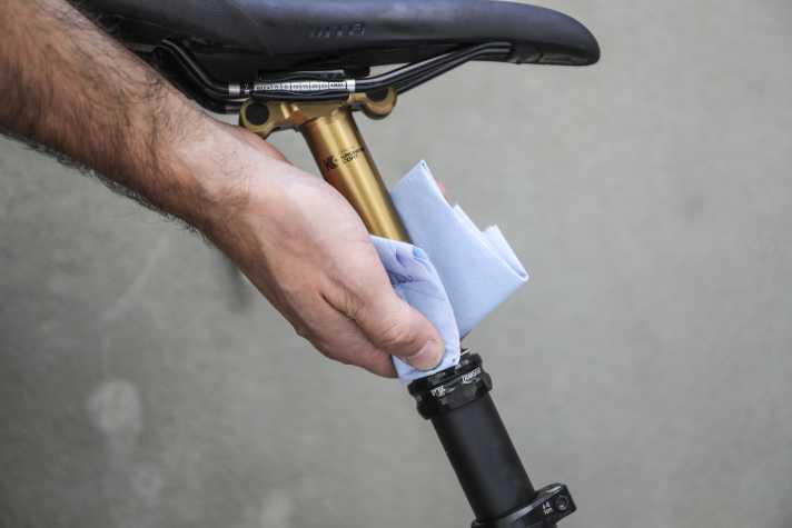 The support will thank you for regular care with long-lasting good function