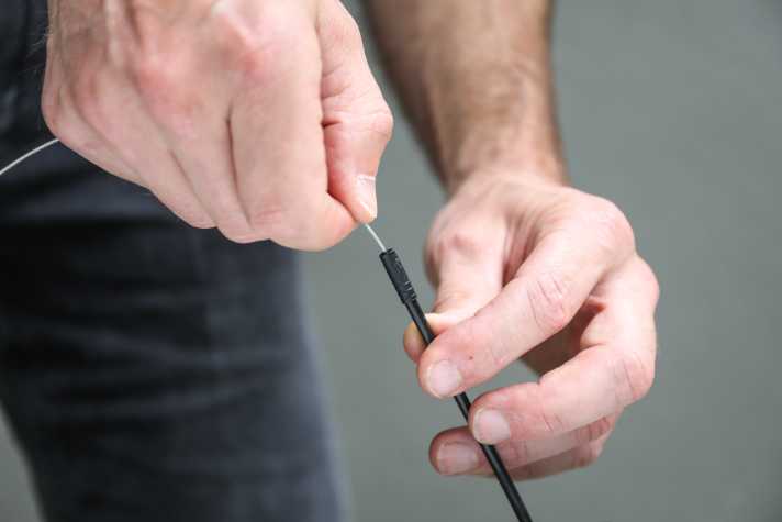 Now you can push the cable pull through the outer casing