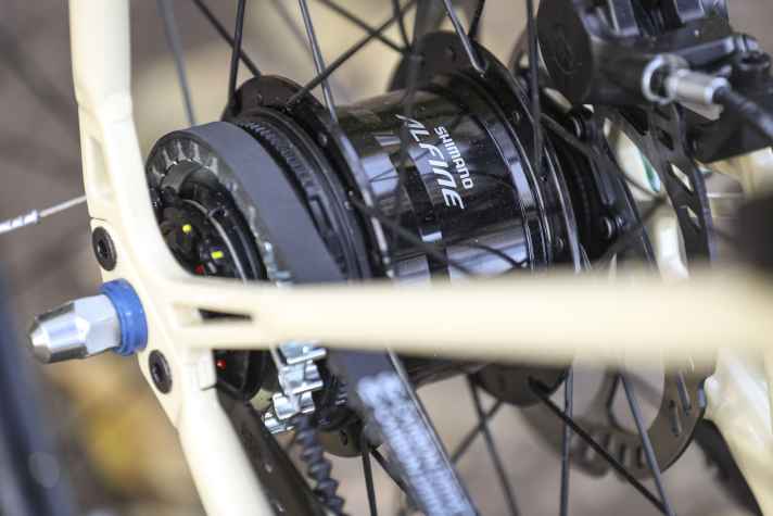 The Alfine offers a full 11 gears and over 400 per cent range. Unfortunately, the gear gradation is quite tight overall.