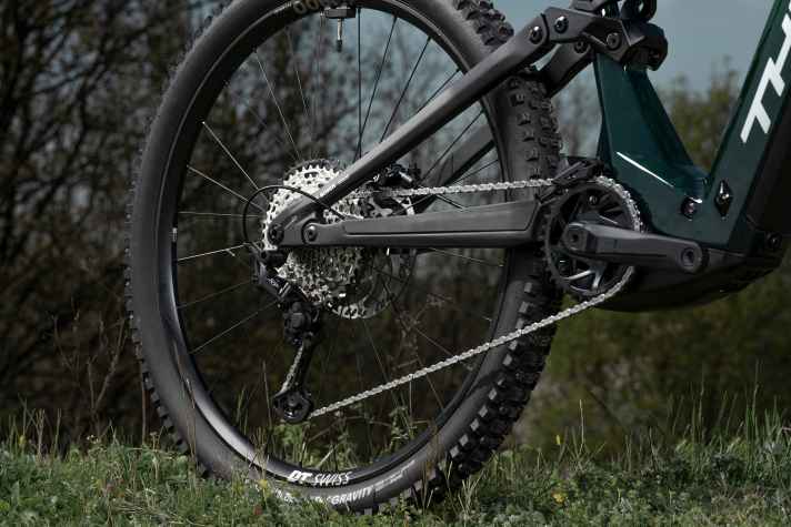 Angetrieben wir das TP4-S von Shimano-Komponenten.