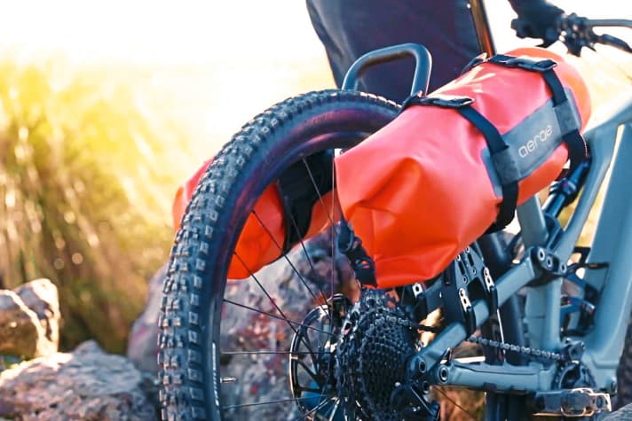 For tough off-road use: Aeroe Spider Rear Rack / Heavy Duty Drybags