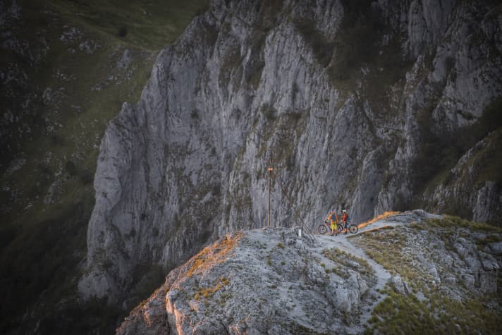Not a cypress avenue in sight, but still Tuscany: the Apuan Alps in the Apennines.