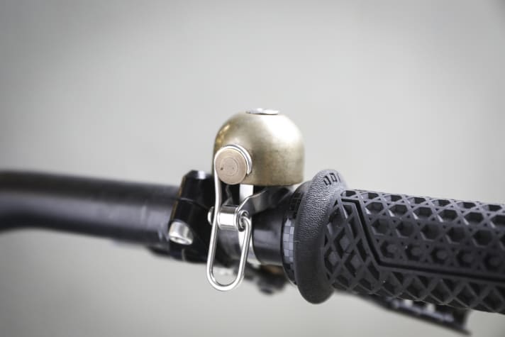 Almost a case for the design museum: the powerful-sounding and stylish Spurcycle Bell