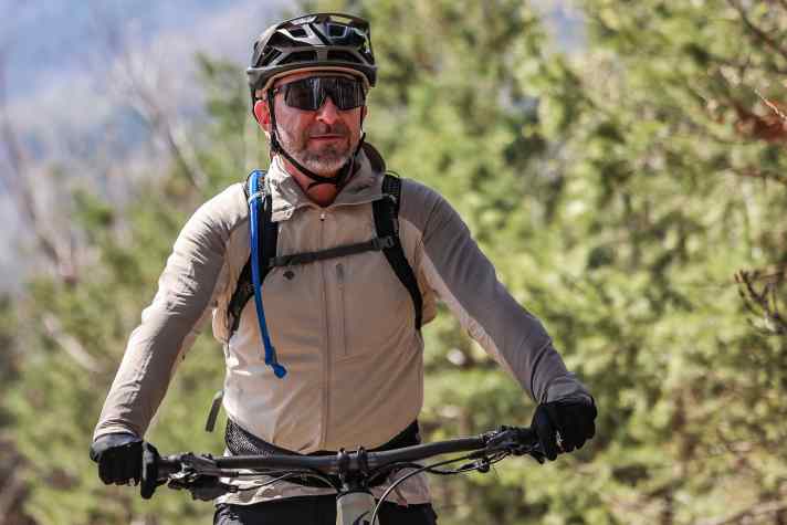 Lange Tour - starkes Bike, Hausrunde - Light-Bike. So sähe die ideale Bike-Garage von Lesertester Mario aus.