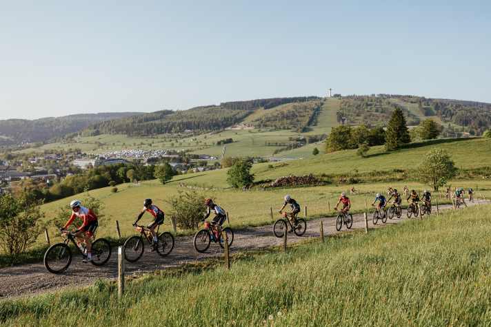 Ausdauer-Herausforderungen sind für viele Mountainbiker reizvoll. Das Zeug zum Saisonhighlight hat zum Beispiel die Langstrecke des BIKE-Marathons in Willingen.