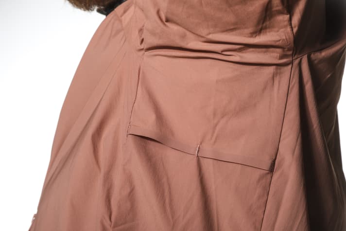Draughts only get into the jacket through the small openings under the arms - a little small