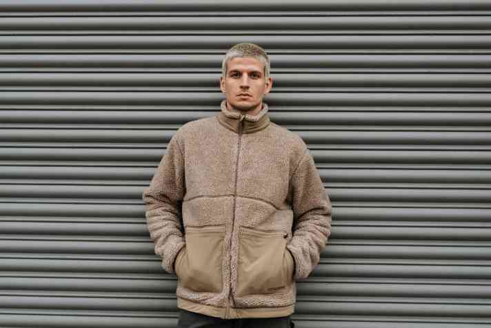 Durch die zusätzliche Windstopper-Lage in der Jacke geht kein Hauch Kälte durch.