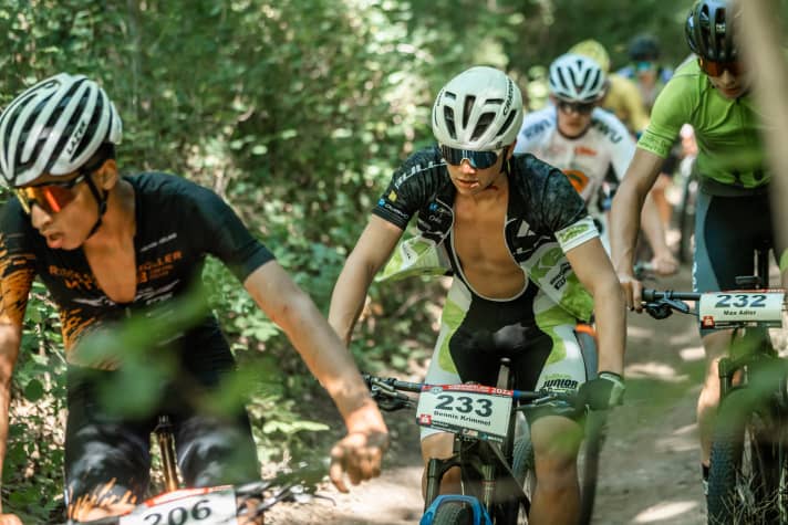 Weiß nicht woran es lag: Körperliche Probleme ließen Dennis beim XCO auf Platz 18 zurückfallen