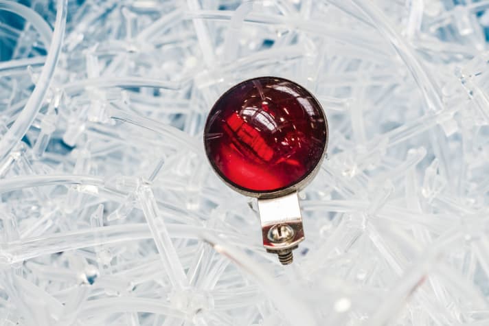 "This thing looks like a cherry candy" - original rear light of the Busch & Müller brand