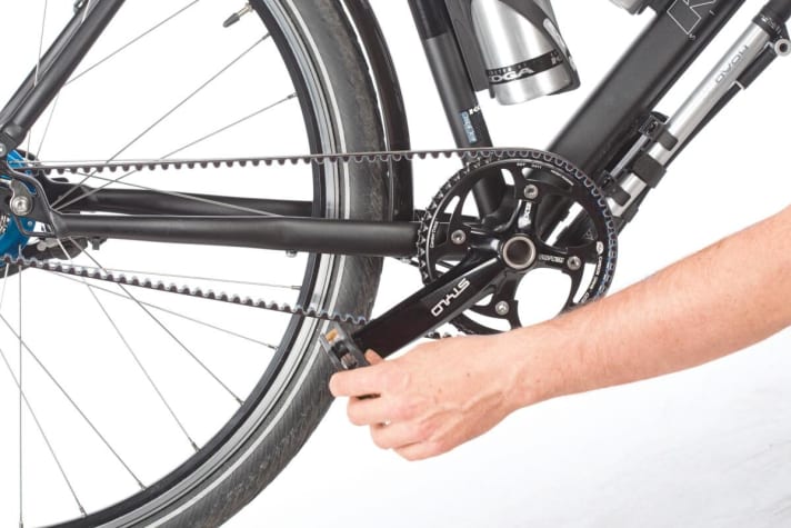 Check freewheel belt drive