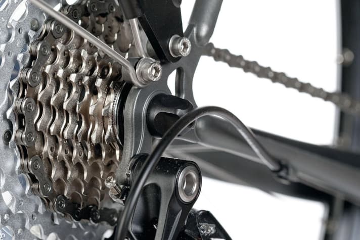 Stahl als Werkstoff ist so stabil, dass man auf ein Wechselschaltauge getrost verzichten kann.