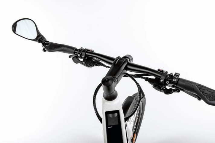 Rear view: The rear-view mirror is also one of the mandatory features on Stromer S-pedelecs.