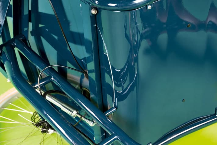 Apropos Reichweite: Da die Akku-Reichweite bei E Cargo-Bikes je nach Zuladung stark variiert, machen wir hierzu keine Angaben. Auch die Hersteller verzichten weitgehend darauf.