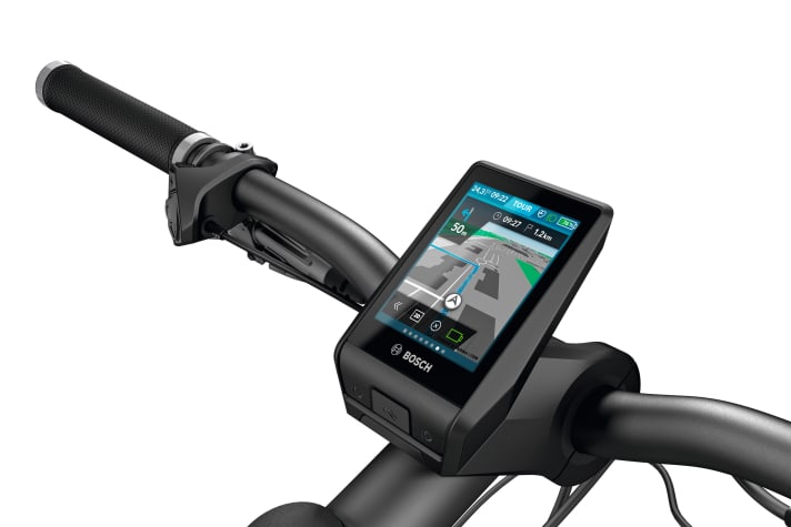The BOSCH NYON provides offline navigation in addition to driving and fitness information