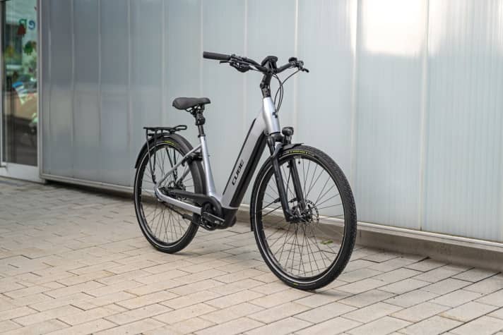 Das SUPREME HYBRID SL 625 von CUBE