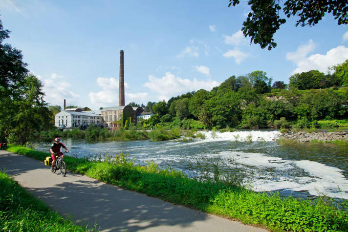 Ruhr cycle path between Essen and Hattingen