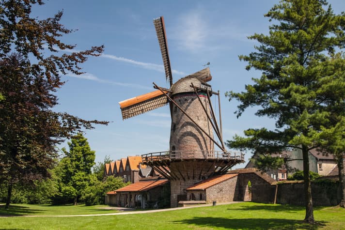 Grain is still milled in the historic Kriemhild windmill in Xanten.