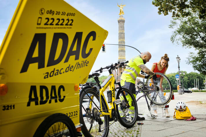 In the pilot project in Berlin, the ADAC tested which bicycle breakdowns occur most frequently and which spare parts are needed most.