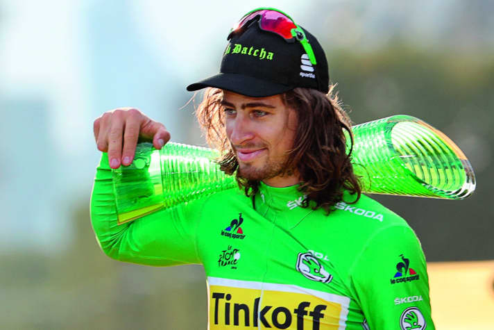 Souverän: Mit dem Gewinn von drei Etappen bei der Tour 2016 sichert der Slowake sein fünftes Grünes Trikot in Folge; entsprechend locker zeigt er sich bei der abschließenden Siegerehrung auf den Champs-Elysees.