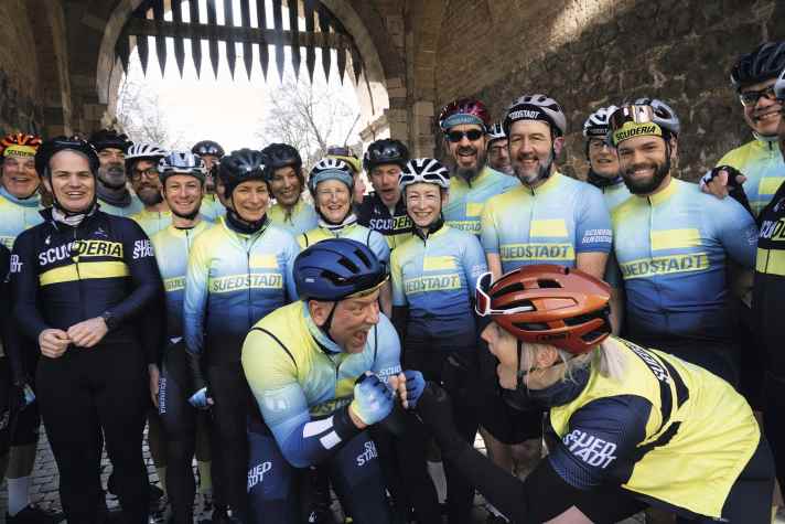 Scuderia Südstadt: Cologne's "bar team" in cycling