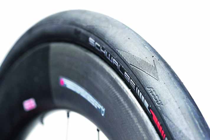 Tubeless tyre: Schwalbe Pro One TLE