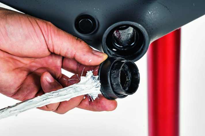 Clean the thread thoroughly and apply a thin layer of grease. Pressed bearings are best replaced immediately and fitted with grease.