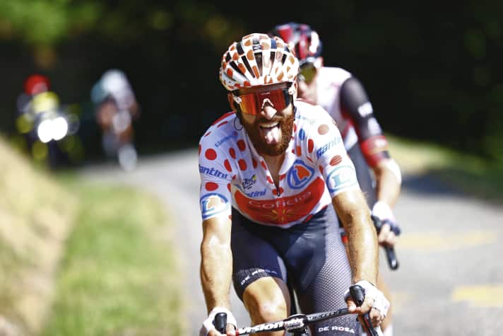 A hero's ride ended bitterly. Simon Geschke wore the red dotted mountain jersey on nine stages of the Tour de France in 2022, but gave up the classification